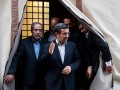 فیلم عیادت احمدی نژاد از آیت الله مهدوی کنی